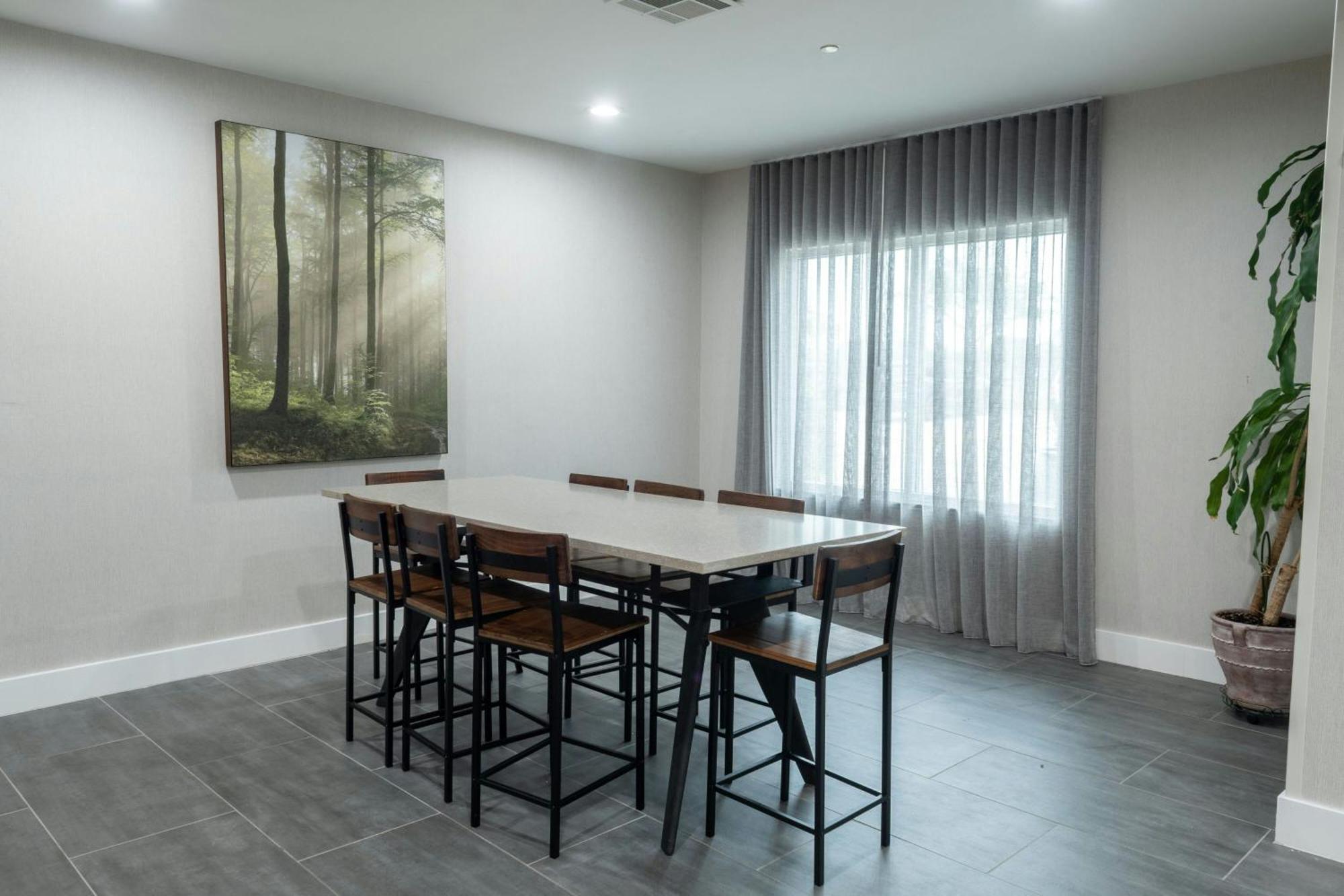 Fairfield Inn & Suites Дентън Екстериор снимка