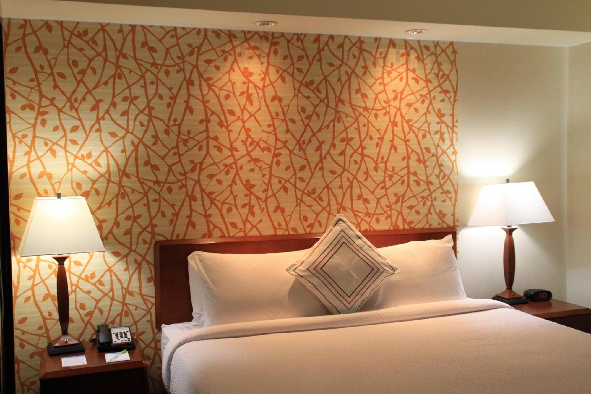 Fairfield Inn & Suites Дентън Екстериор снимка